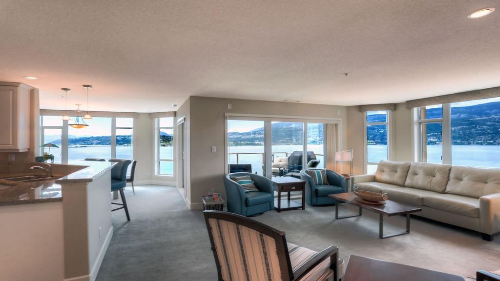 Sunset Waterfront Resort By Kelownacondorentals 외부 사진