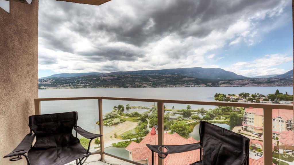 Sunset Waterfront Resort By Kelownacondorentals 외부 사진