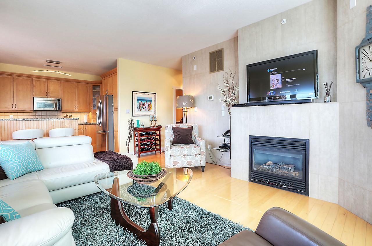 Sunset Waterfront Resort By Kelownacondorentals 외부 사진