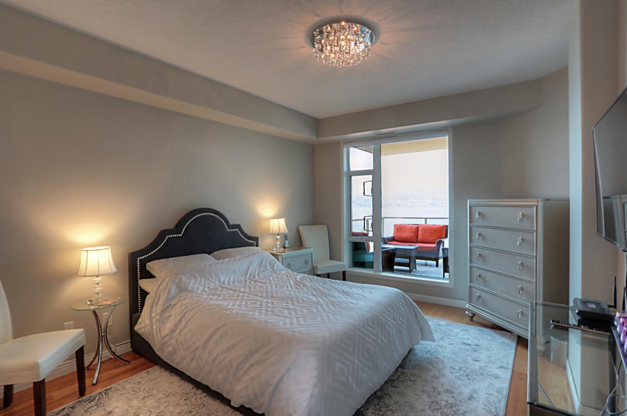 Sunset Waterfront Resort By Kelownacondorentals 외부 사진