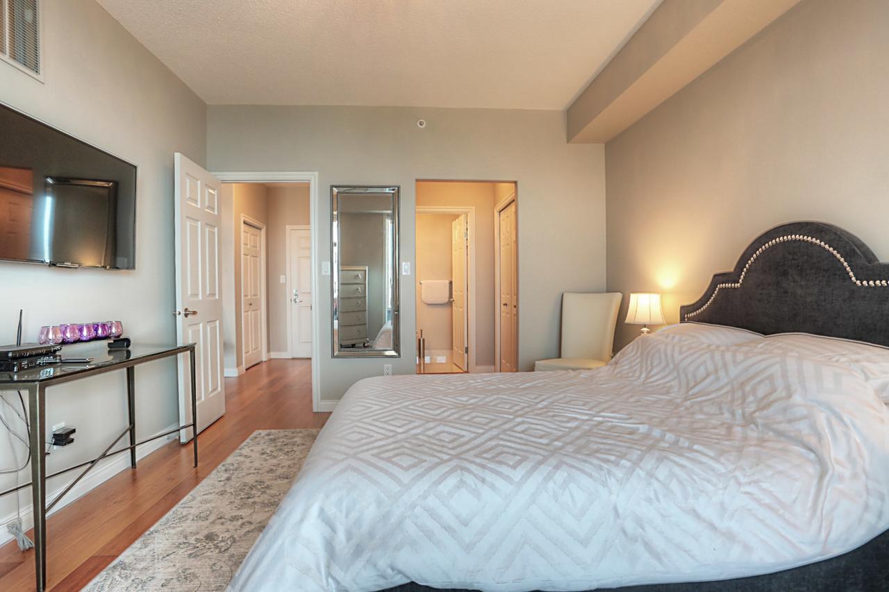 Sunset Waterfront Resort By Kelownacondorentals 외부 사진